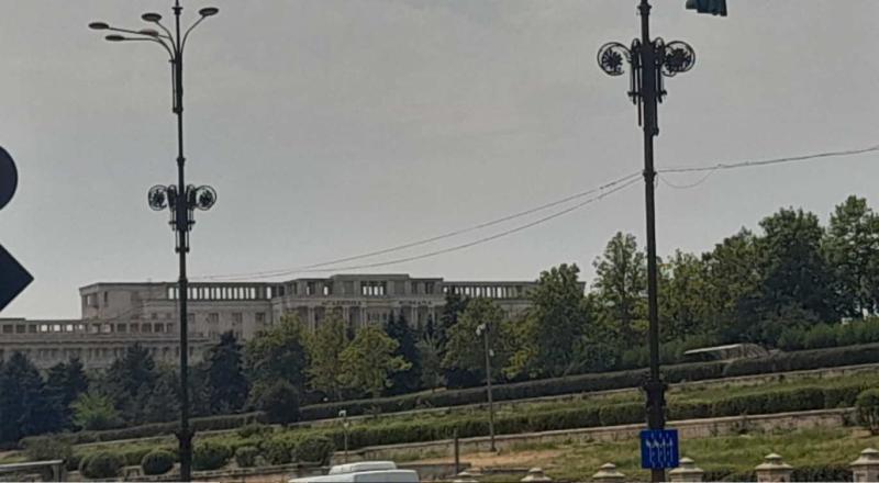 Romanya Bilimler Akademisi binası, Bükreş