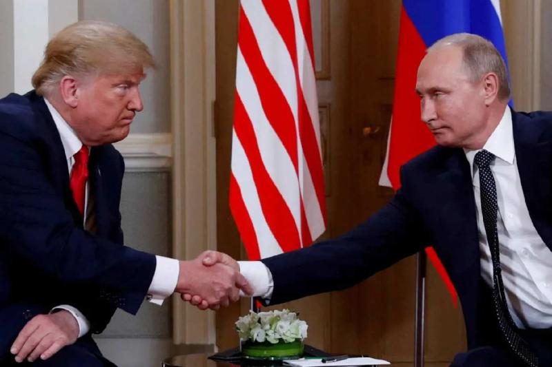 ABD Başkanı Donald Trump ve Rus mevkidaşı Vladimir Putin / Fotoğraf: Reuters (Arviş)