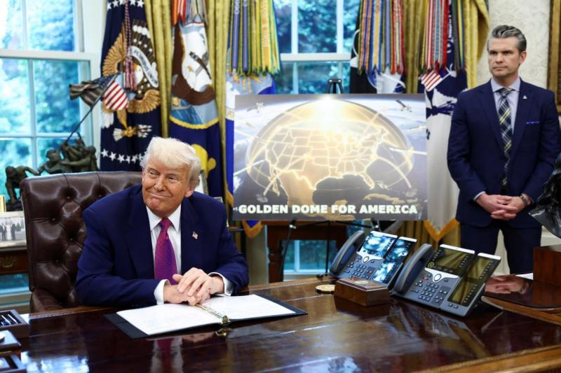 Trump, Altın Kubbe’nin tanıtımını mayısta Savunma Bakanı Pete Hegseth’le yapmıştı / Fotoğraf: Reuters
