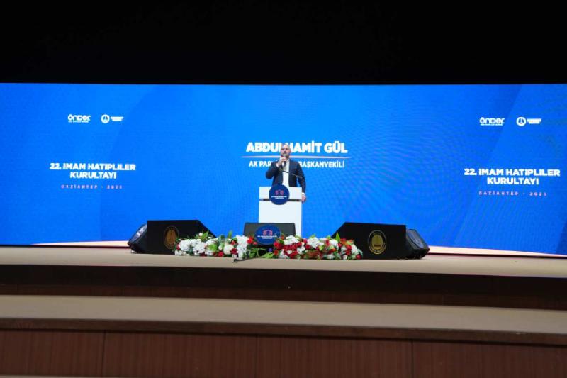 Eski Adalet Bakanı ve Türkiye Büyük Millet Meclisi Üyesi Abdulhamit Gül