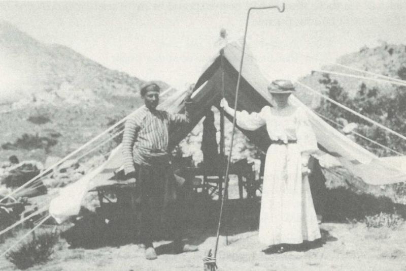 Gertrude Bell ve yardımcısı Daily Sabah