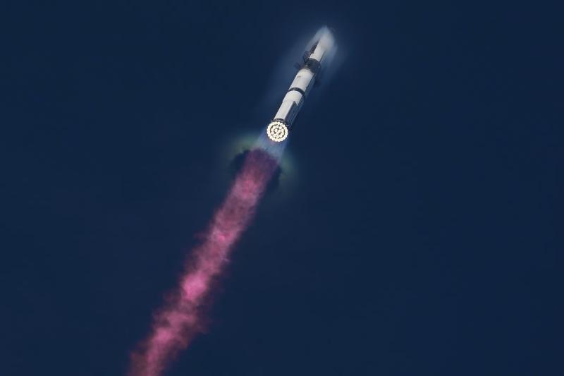 Starship (AP)