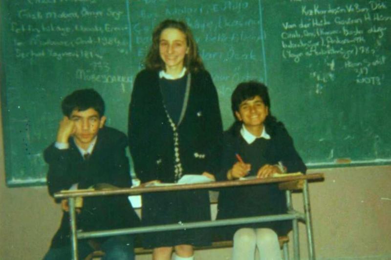 Ankara 50. Yıl Lisesi’nde Türkçe dersi kitap tanıtma saati (1991)