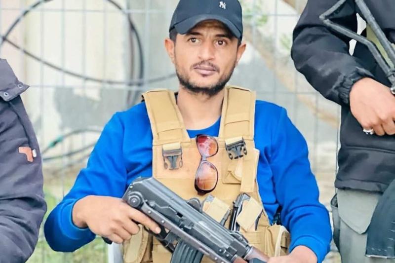 Yaser Ebu Şebab'ın 200 kişilik bir milis grubu var