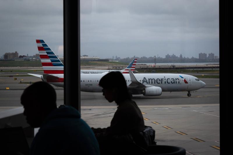 American Airlines (AP)