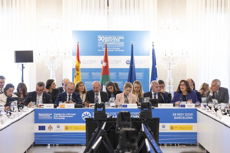 AiB üyeleri, insanları, ekonomileri ve ülkeleri birbirine bağlamaya ve Akdeniz Paktı'nı siyasi olarak desteklemeye odaklanan yeni bir stratejik vizyon benimsedi / Fotoğraf: AiB