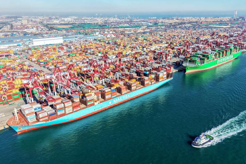 Çin'in doğusundaki Şantung eyaletindeki Çingdao Limanı, 3 Kasım 2025 / Fotoğraf: AFP