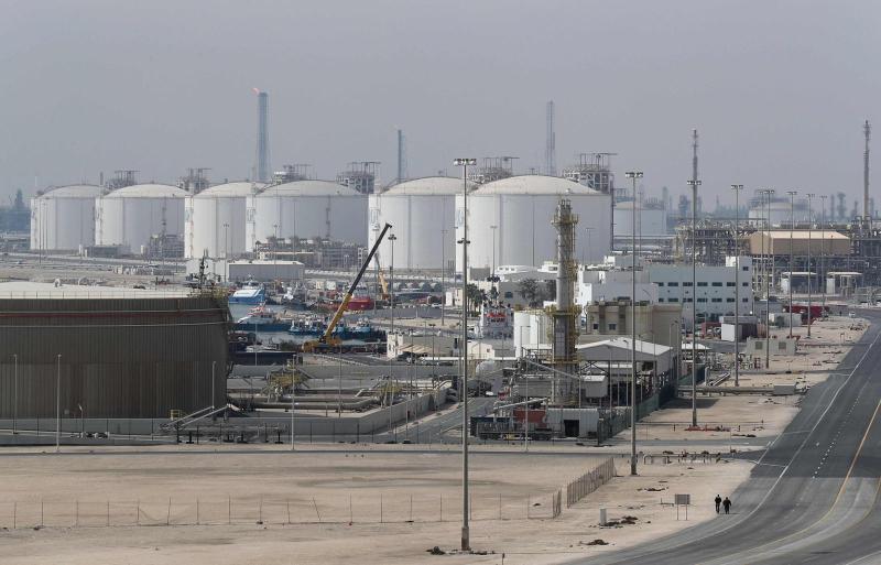 Katar Petrol Şirketi tarafından işletilen ve başkent Doha'nın yaklaşık 80 kilometre (50 mil) kuzeyinde yer alan, ülkenin LNG üretimi ile gazın sıvılaştırılması faaliyetlerinin merkezi olan Ras Laffan Sanayi Şehri, 6 Şubat 2017 / Fotoğraf: AFP
