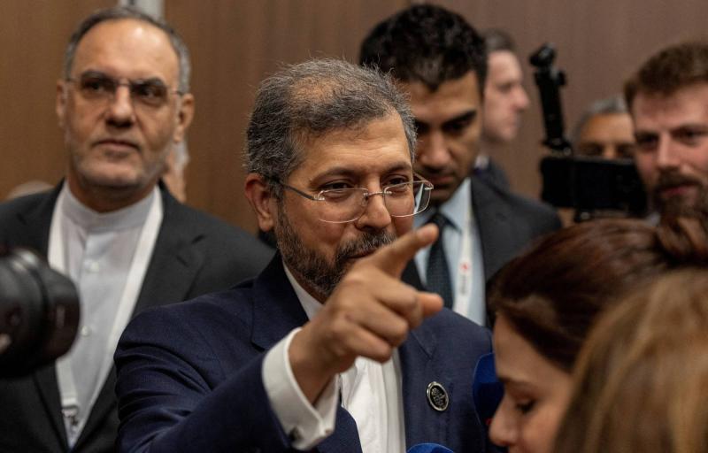 İran Dışişleri Bakan Yardımcısı Said Hatibzade, Antalya Diplomasi Forumu’nun oturum aralarında gazetecilerin sorularını yanıtladı / Fotoğraf: Reuters