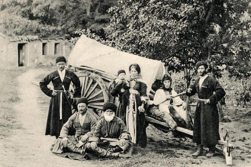 1864 sonrası sürgün sürecinde Osmanlı topraklarına ulaşmaya çalışan Çerkes muhacirler (Arşiv)