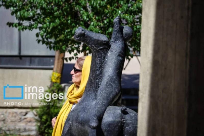 İran'daki sanat sergisi