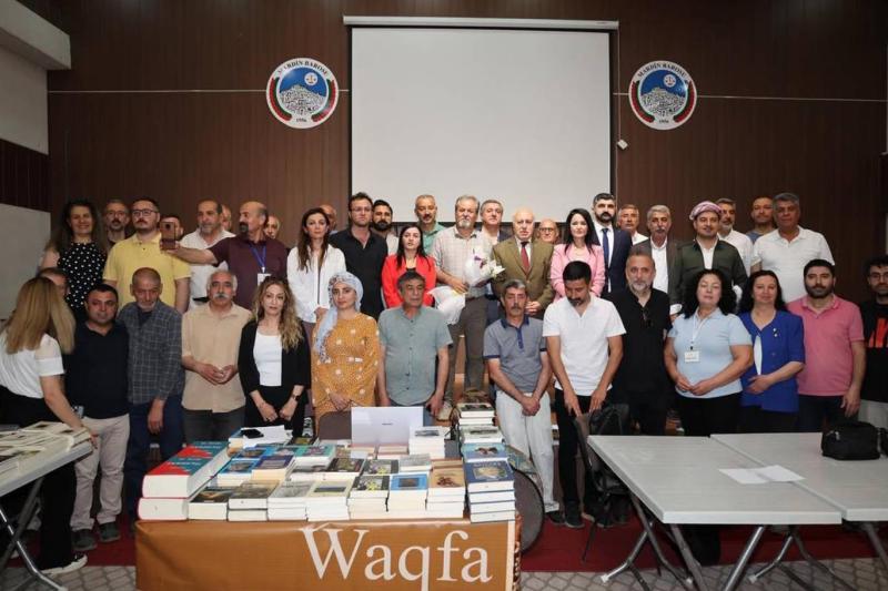 Îrfan Amîda, Mardin Barosu ile Dilsel ve Kültürel Haklar Komisyonu tarafından organize edilen "Kitap Günleri Etkinliği"nin onur konuğu oldu