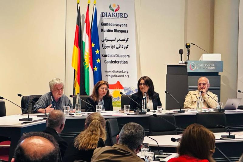 Prof. Hamit Bozarslan, Prof. Bahar Baser, Prof. Cinur Ghaderi ve Dr. Yaşar Abdulselamoğlu
