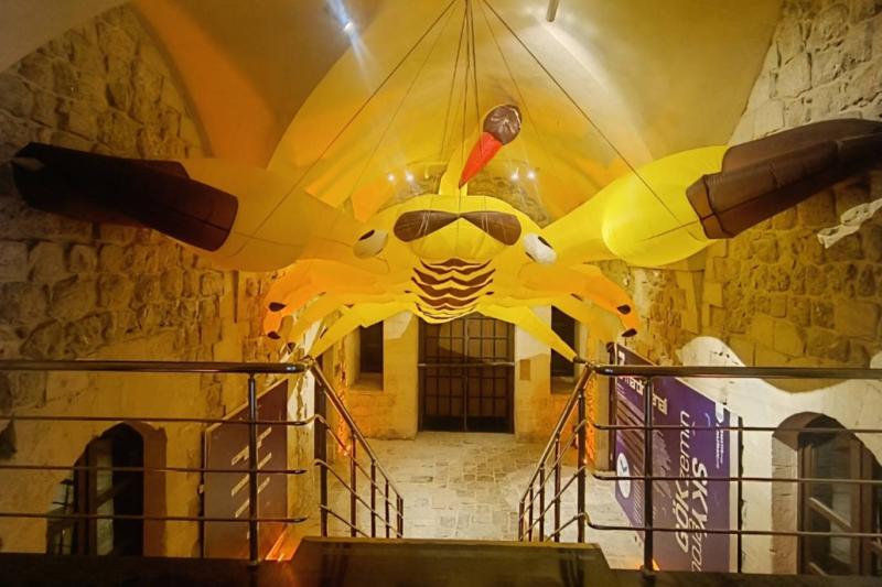 7. Mardin Bienali, 15 Mayıs - 21 Haziran 2026 tarihleri arasında Mardin'in farklı mekânlarında sanatseverlerle buluşuyor