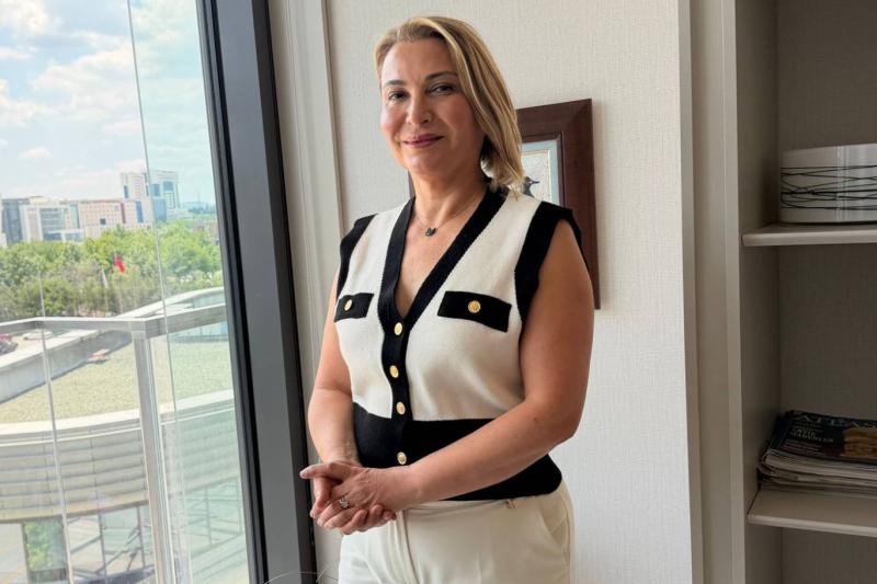 Türk Dermatoloji Derneği Yönetim Kurulu Üyesi Prof. Dr. Başak Yalçın'a göre, güneş koruyucuların cilde ciddi faydaları bulunuyor