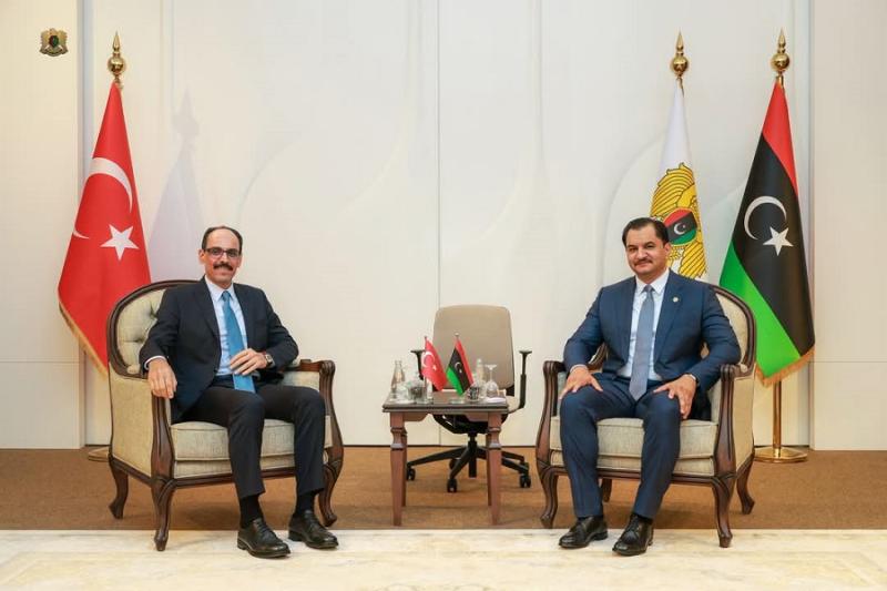 Libya Ulusal Ordusu Başkomutan Yardımcısı Saddam Hafter, Bingazi'de Türkiye’nin İstihbarat Şefi ile bir araya geldi / Fotoğraf: Libya Ordusu Genel Komutanlığı sayfası