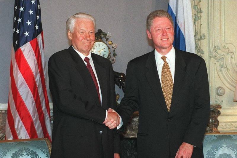 Soğuk Savaş'ın ardından Washington ile Moskova arasında kurulan yakın ilişkiler, NATO-Rusya ortaklık döneminin simgelerinden biri oldu / Fotoğraf: Ralph Alswang - Beyaz Saray Fotoğraf Ofisi