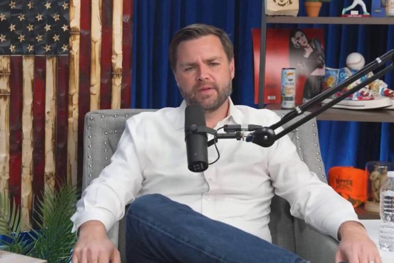 JD Vance’in Washington’daki güç dengelerine yönelik sert çıkışı, ABD siyasetindeki yeni çatlakların işareti mi? / Ekran alıntısı: YouTube-Theo Von