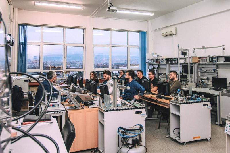 Robotik ve otomasyonun yükselişi, klasik mühendislik temellerini gereksiz değil; daha değerli hâle getiriyor