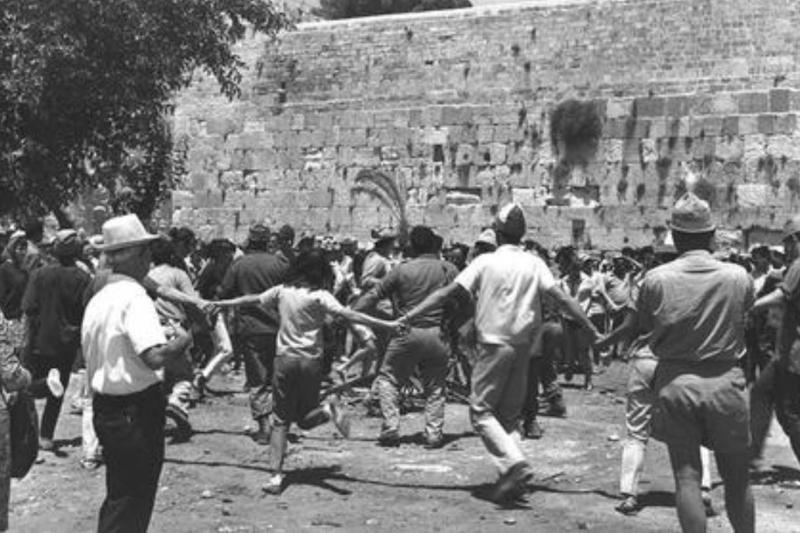 Kudüs'ün fethini kutlayan Yahudiler / Fotoğraf: Moshe Milner