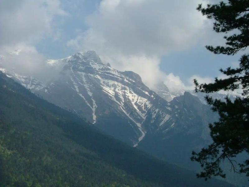 Olimpos Dağı (Wikipedia)