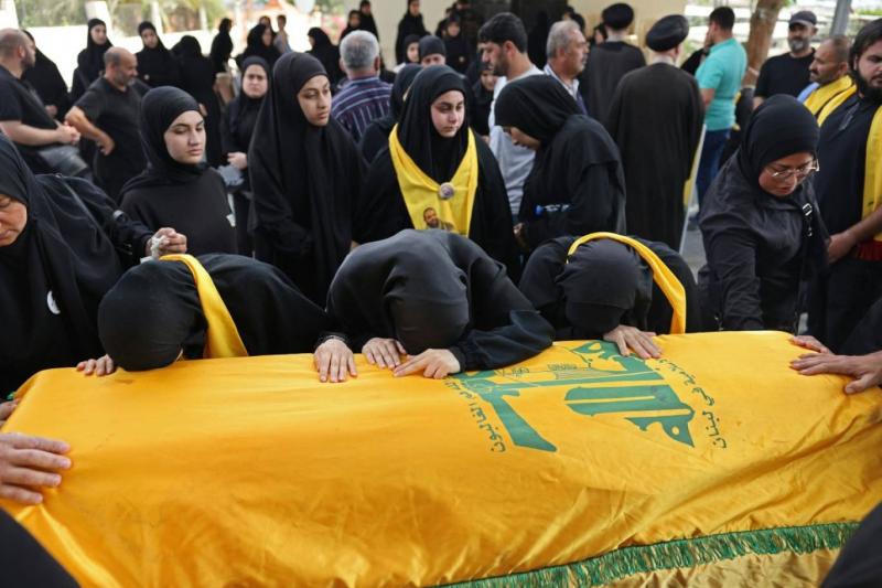 Güney Lübnan'da katledilen Hizbullah savaşçılarının cenaze töreni, 11 Nisan 2026 / Fotoğraf: AFP