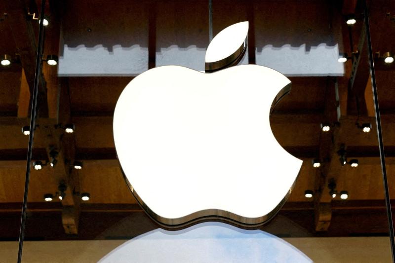 Apple (Reuters)