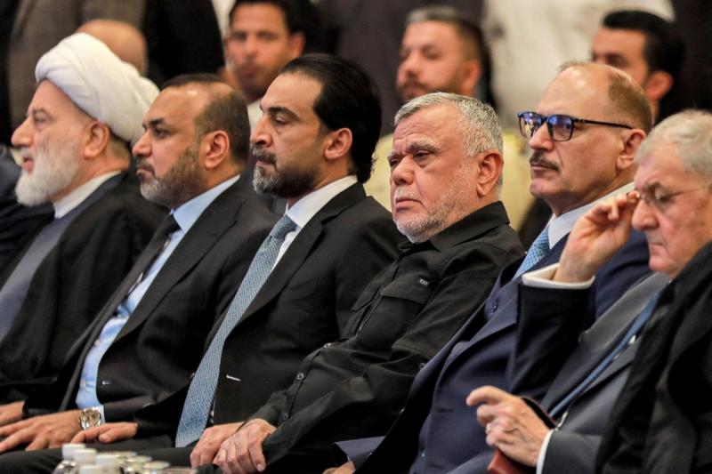 Irak Çalışma Bakanı Ahmed el-Esedi, eski Meclis Başkanı ve Takaddum Partisi Başkanı Muhammed Halbusi, Bedir Örgütü lideri Hadi el-Amiri, Bağdat'ta Haşdi Şabi Güçlerinin bir fraksiyonu olan Asaib Ehlil Hak'ın kuruluşunun 21. yıldönümünü anma etkinliği sıra