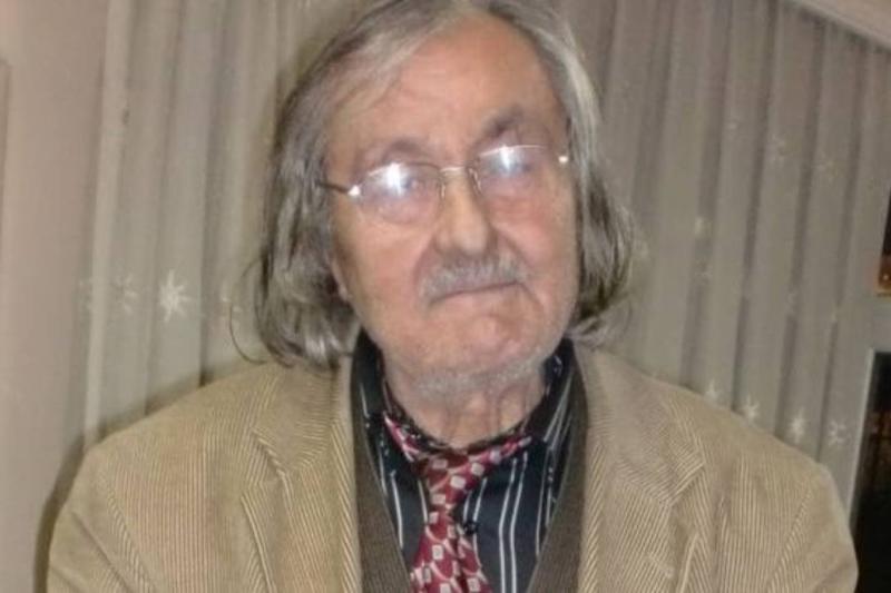 Kemal Kelleci, öğrenci evlerinden trenlere uzanan çalışmalarında Kur’an’ın kaynağından öğrenilmesi ve anlaşılması için çaba gösterdi