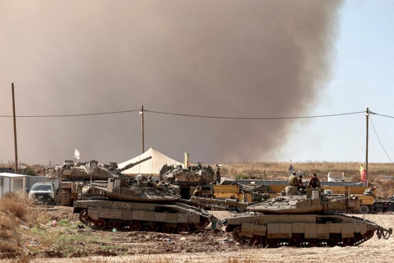 Gazze Şeridi sınırında konuşlandırılmış İsrail tankları ve birlikleri, 10 Haziran 2026 / Fotoğraf: AFP