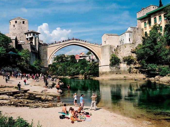 mostar.jpg