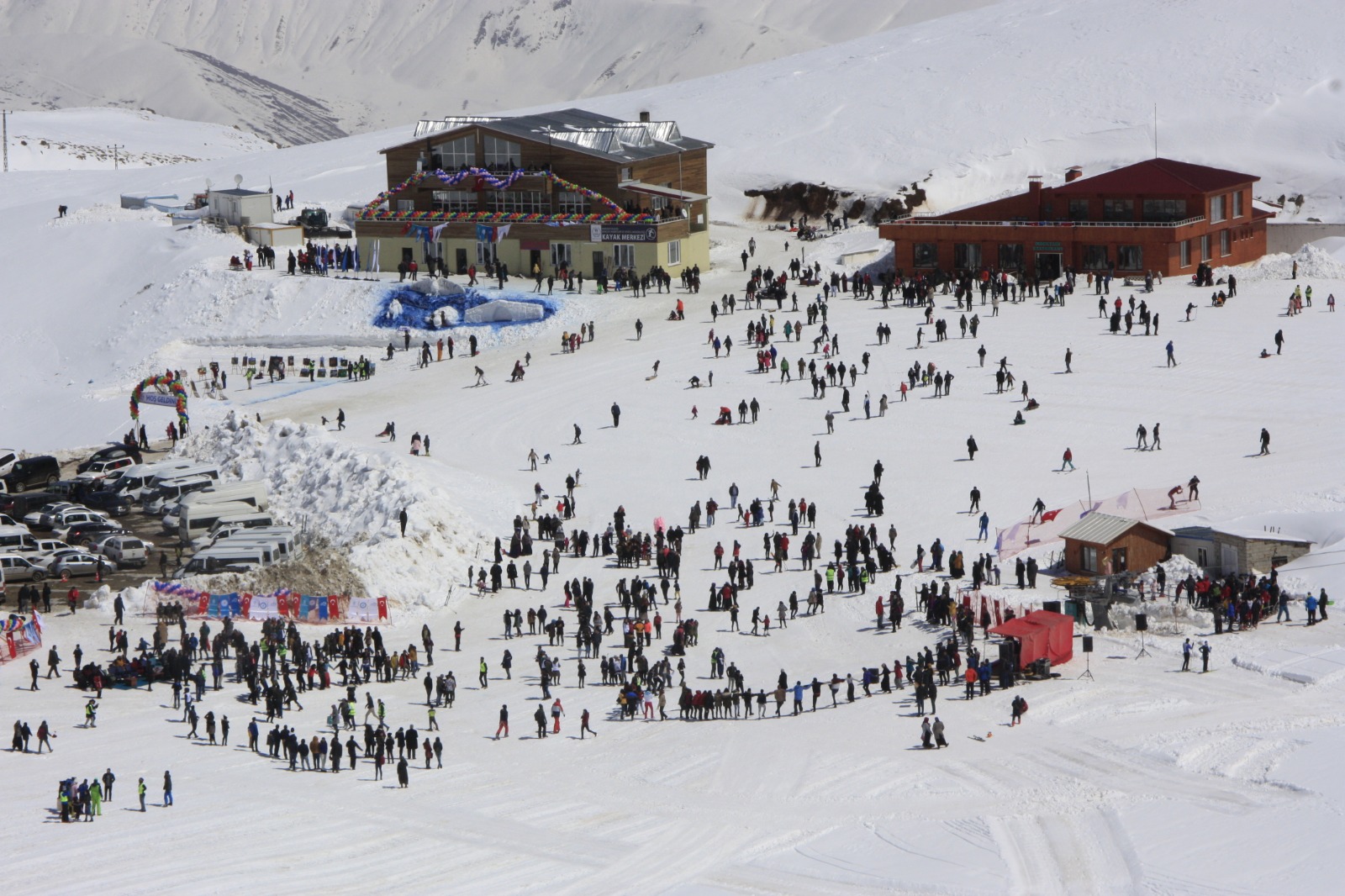 Hakkari, kayak merkezi ile Orta Doğunun yeni gözdesi oluyor11.jpg