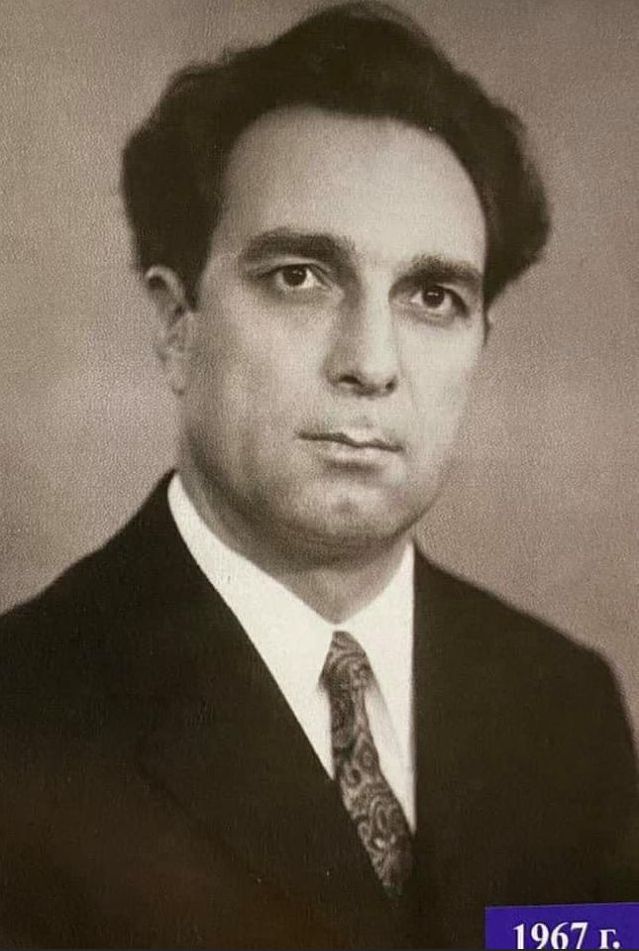 Nadir Nadirov (8).jpg