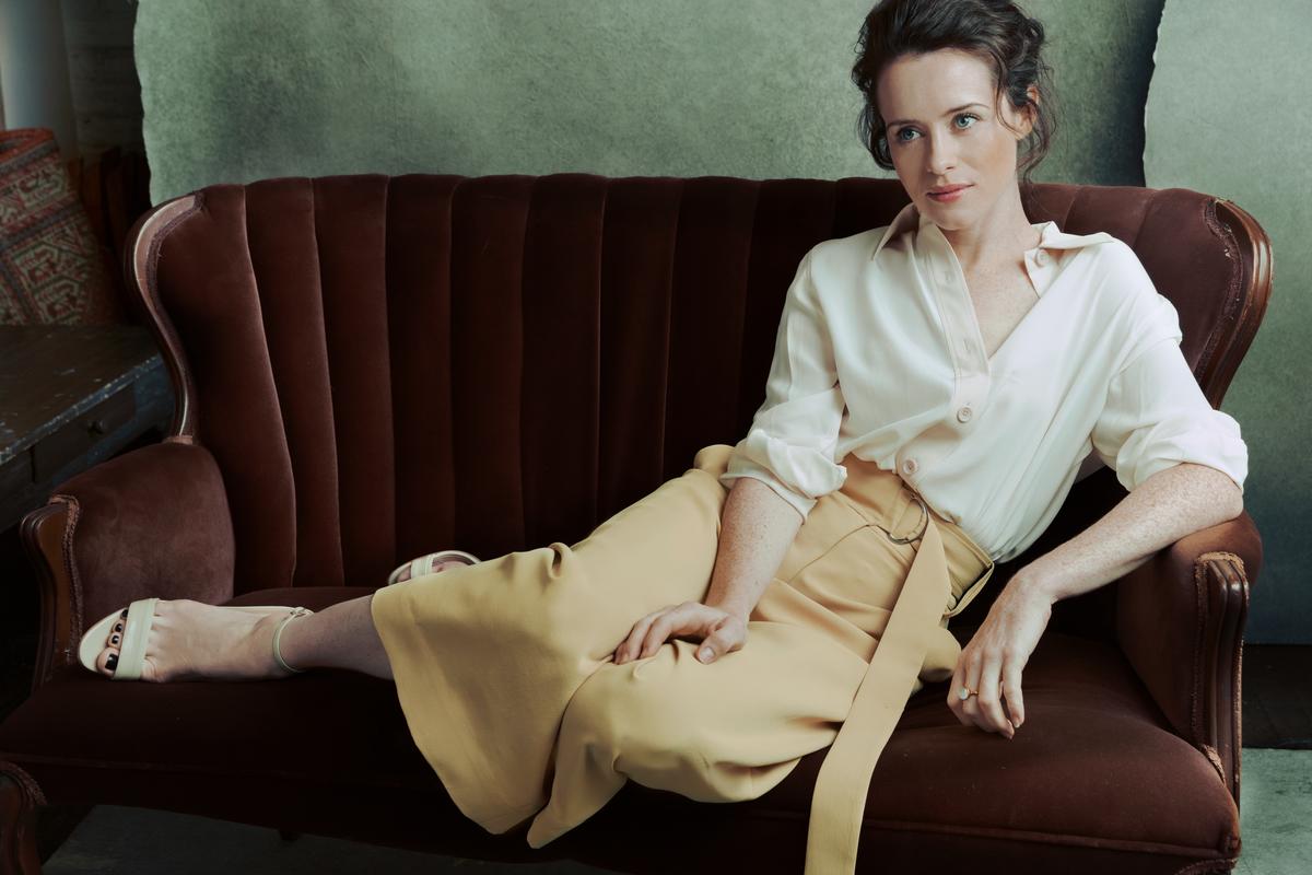 Claire Foy (10).jpg