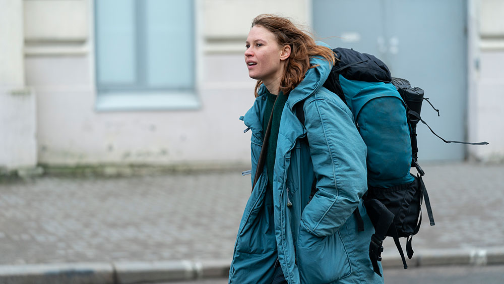 Compartment No6 (10).jpg