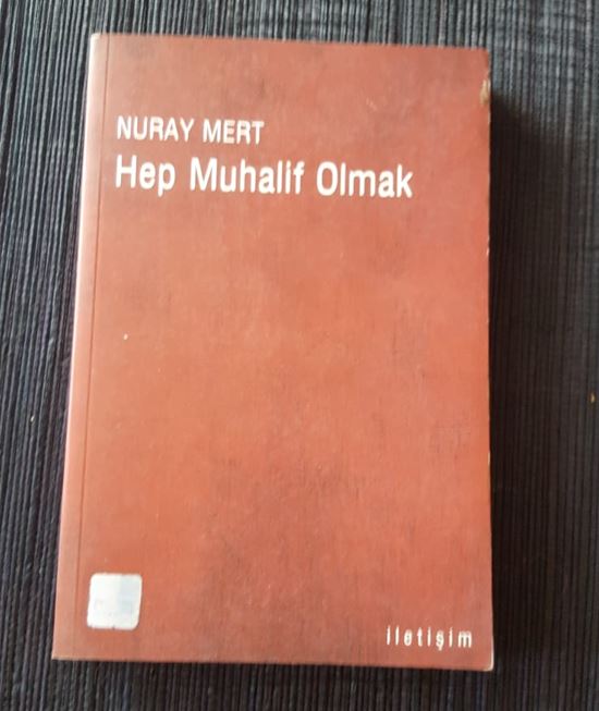 Hep Muhalif Olmak.JPG