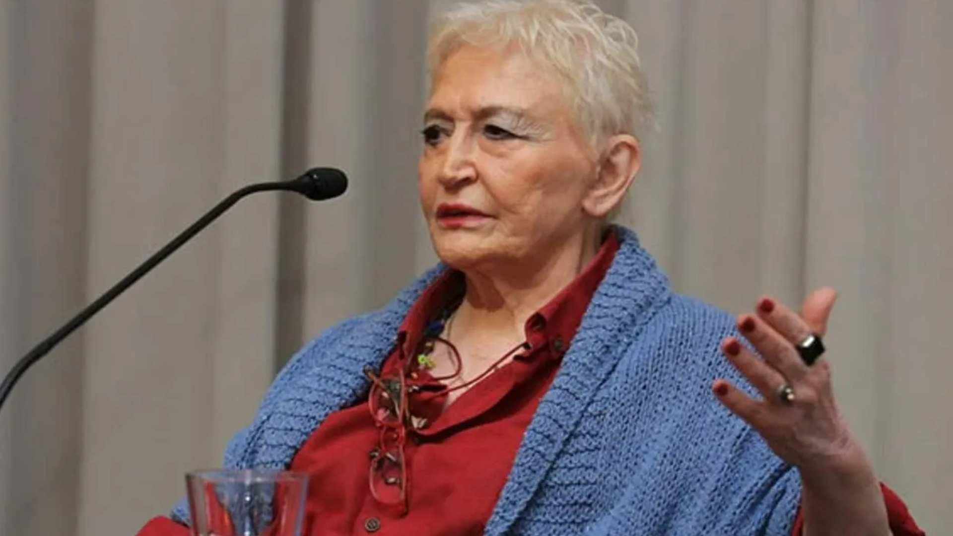 Pınar Kür 